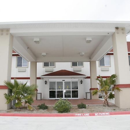 Budget Host Inn And Suites Cameron Esterno foto